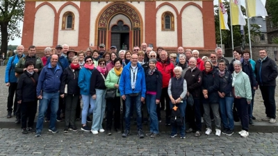 Nicht fehlen durfte bei der Reise des Pfarrgemeinderates Pressath der Besuch des Doms in Limburg (Bild: Martin Graser)