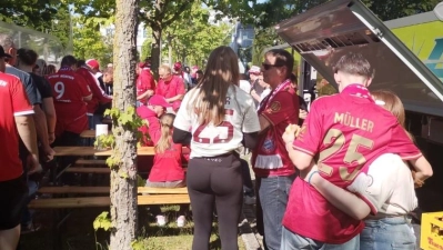 Meister-Fans. (Bild: Josef Finster)