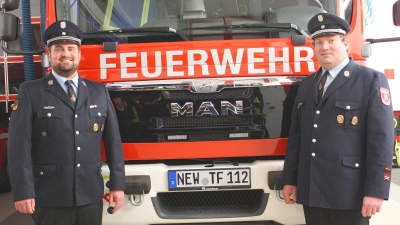 Das neu gewählte Führungsduo der Freiwilligen Feuerwehr Tännesberg: Josef Geitner und Andreas Kneidl (von links). (Bild: Bernhard Zimmet)