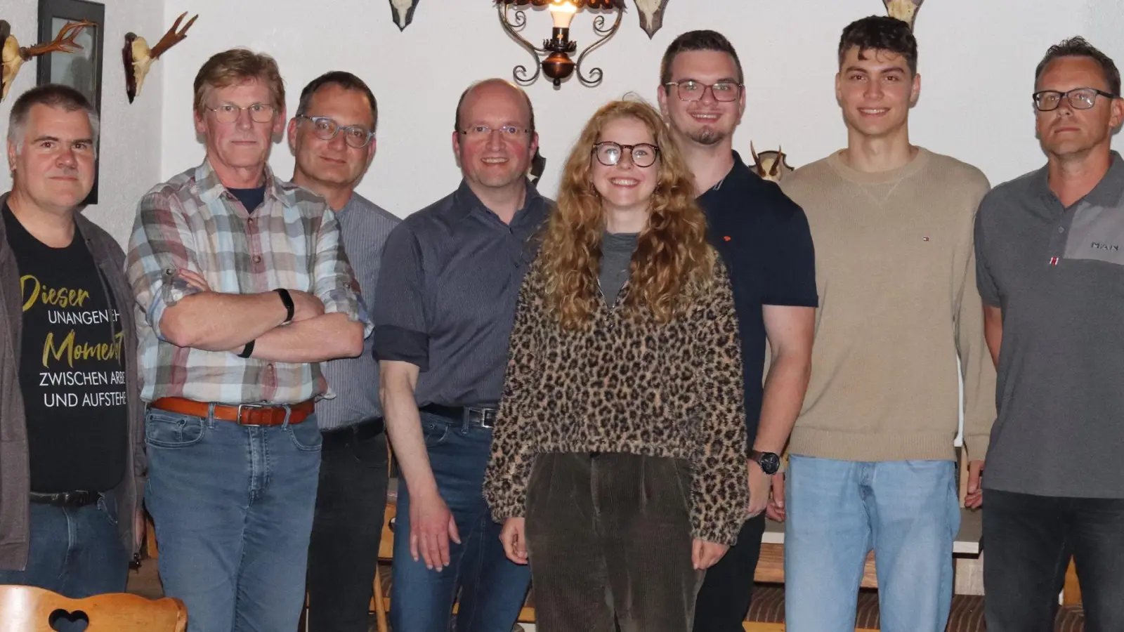 Neuwahlen beim TTC Waldershof: Im Bild von links Stefan Deubzer, Manfred Jost, Harald Andritzky, Alexander Raab, Jannika Zangmeister, Nicolai Bäumler, Hannes Andritzky, Roman Vavrinek. (Bild: TTC Waldershof/exb)