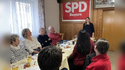 MdL Nicole Bäumler zu Gast beim Ortsverein Mantel (Bild: Silvia Klier)