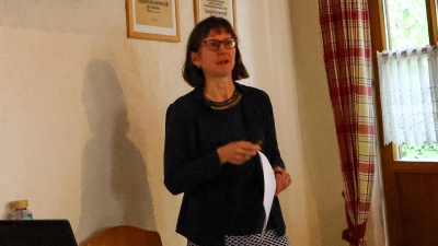 Die Referentin, Ernährungsberaterin Elke Neumüller, vermittelte den Teilnehmerinnen und Teilnehmern aufschlussreiche Erkenntnisse zum Thema „Glukose im Gleichgewicht”. (Bild: Michael Waldmann)