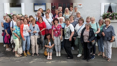 Eine gelungene Fahrt zu den Luisenburgfestspielen unternahm der Katholische Frauenbund Pirk (Bild: Christine Hofmann)