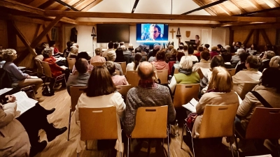 Vortrag im Schafferhof. (Bild: Melanie Wenisch)