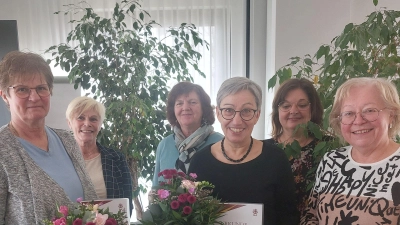 Beim SkF gab es Ehrungen (von links): Sabine Baumeister-Kiener, Evelyne Fritsche, Doris Müller, Christine Bernard-Gunesch, Simone Hoppe und Vorsitzende Marianne Gutwein. (Bild: Julia Möbus/exb)