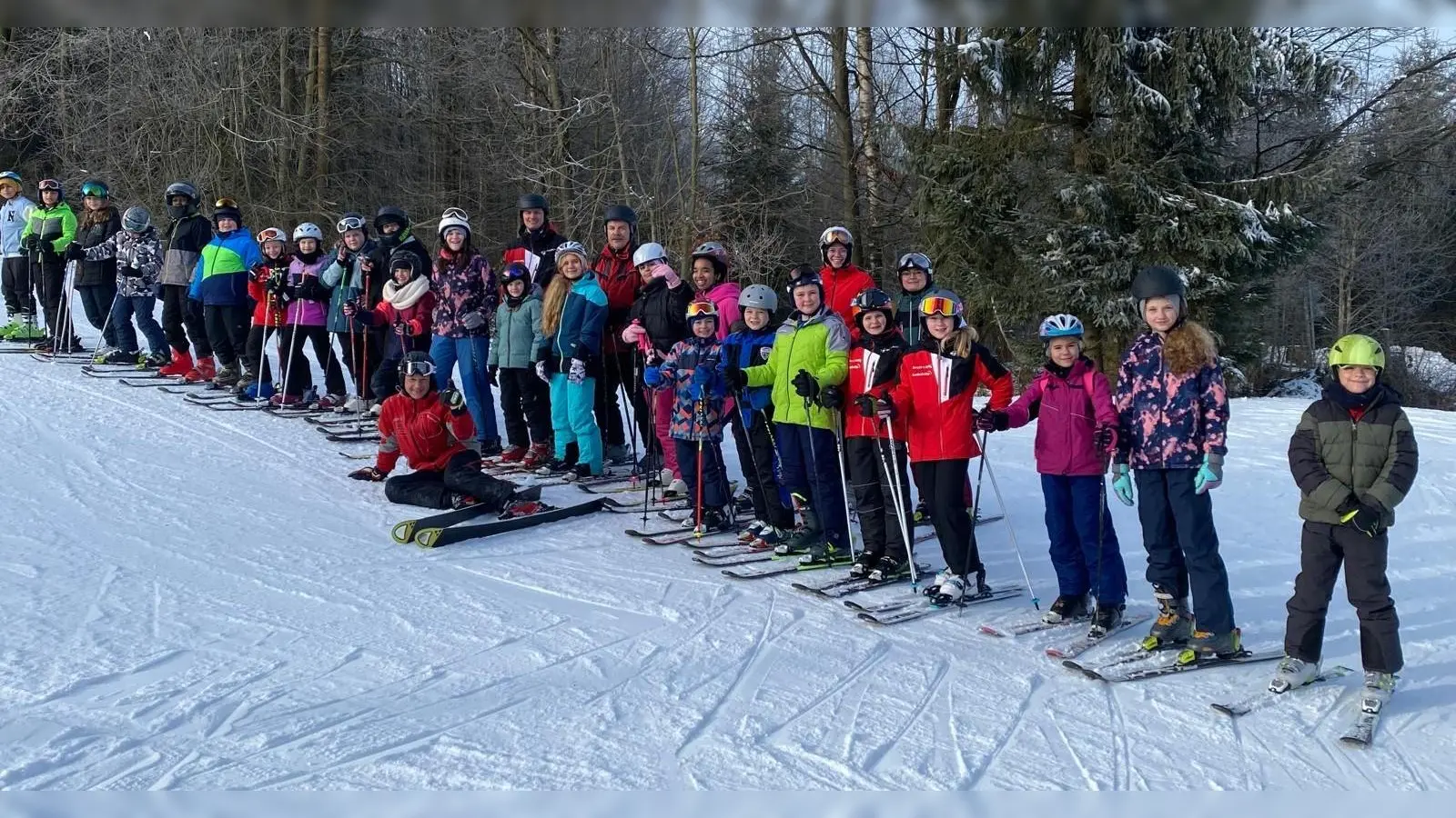 Viel Spaß hatten die Kids beim Schikurs auf dem Fahrenberg (Bild: Gerhard Steiner)