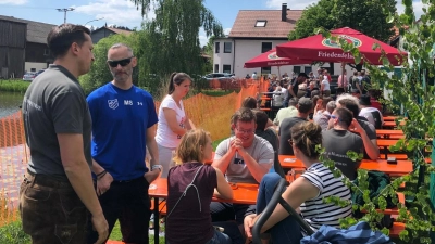Das Familien- und Vatertagsfest in Letzau war gut besucht.  (Bild: Kathrin Forster/exb)