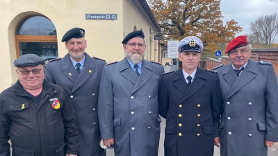 Ein Teil der Mannschaft, von links nach rechts: Hubert Paar, Andreas Schulz, Wolfgang Scharl, Stefan Rick, Werner Koller.<br><br> (Bild: Andreas Schulz)