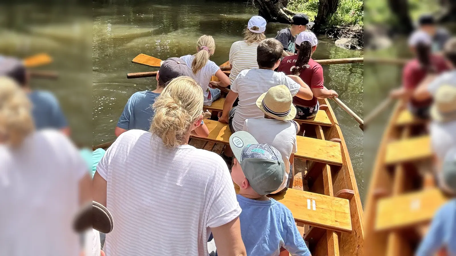 Zillenfahrt auf der Vils  (Bild: Christian Lautenschlager )