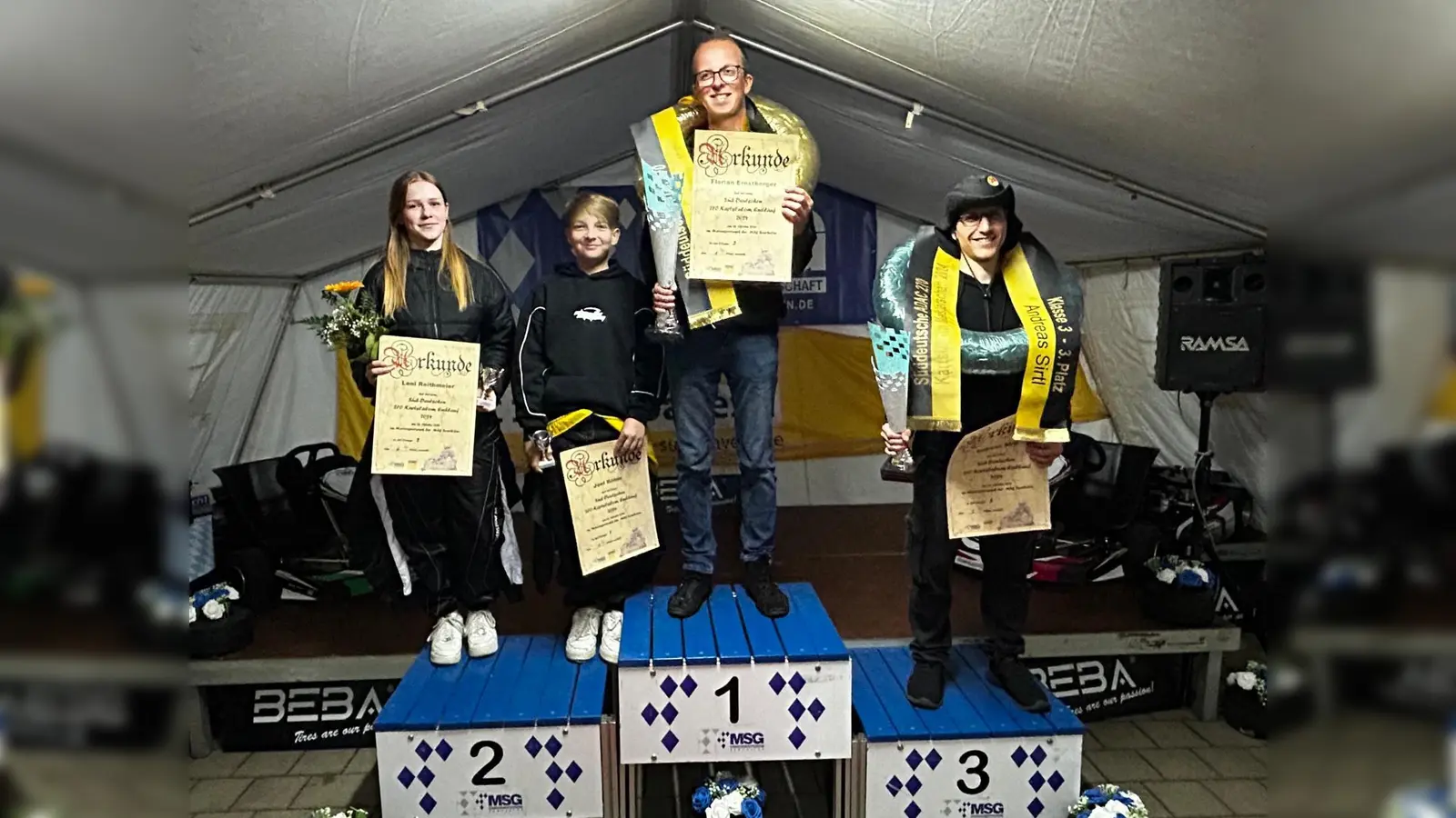 Erfolgreich bei der Süddeutschen 270 er Kartslalommeisterschaft<br>Leni Reitmeier, Joel Böhm,Florian Ernstberger(Meister AK 3) alle AC Waldershof und Andreas Sirtl (MSC Wiesau) Rang 3 der AK 3 (Bild: Karl-Heinz Dietrich)