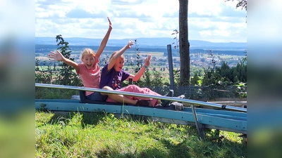 Ferienspass in Tannenlohe mit dem Abenteuer Kultur Verein. Ausflug zum Rodeln. (Bild: Jessica Müller)