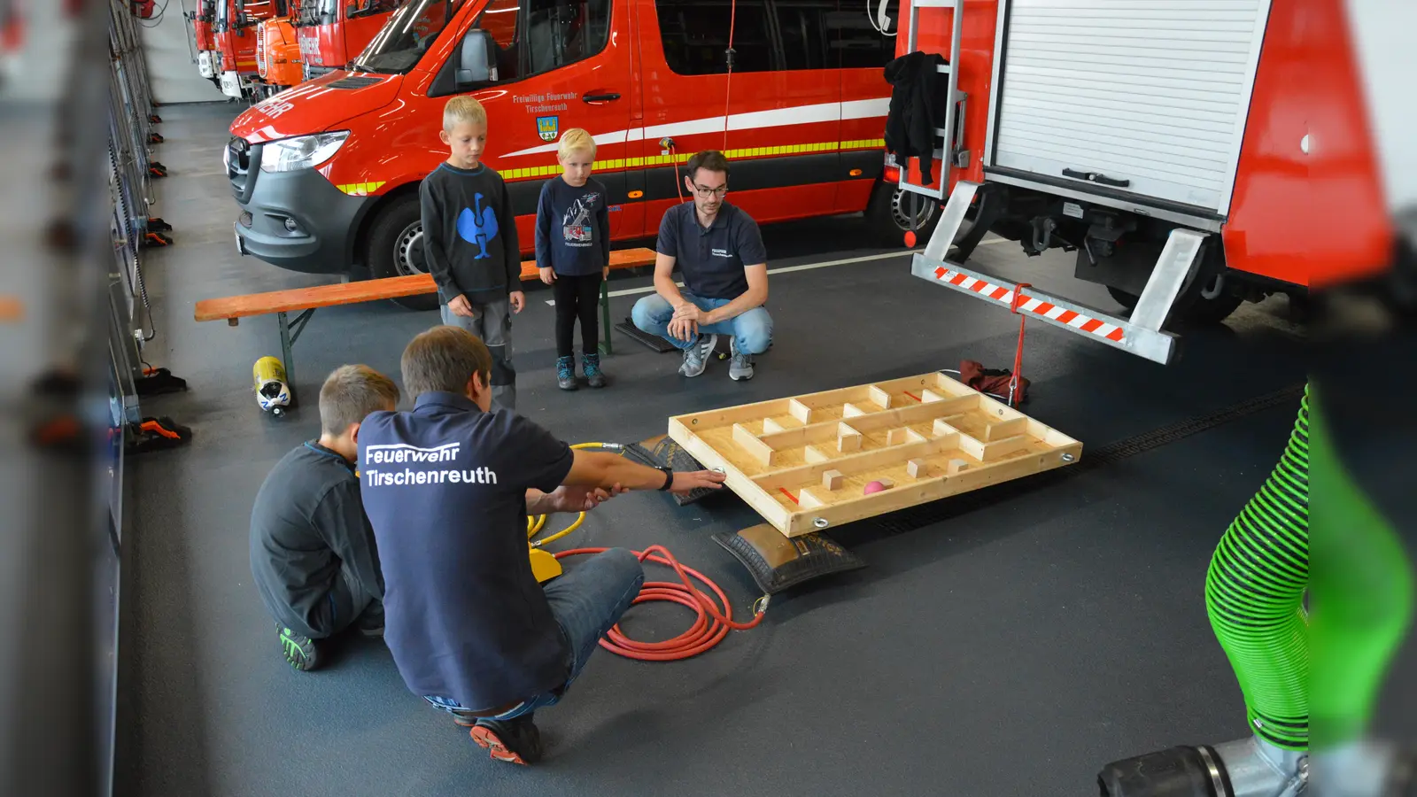 Beim Ferienprogramm der Feuerwehr Tirschenreuth war das Ball-Labyrinth eine Station. (Archivbild: Feuerwehr Tirschenreuth/exb)