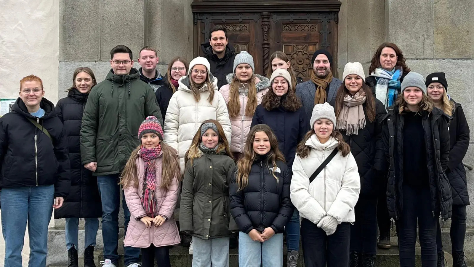 Kolping und Landjugend schwärmen am 3. Advent zum Alten-und Krankensingen in die Pfarrei St. Sebastian aus. (Bild: Simon Schwab)