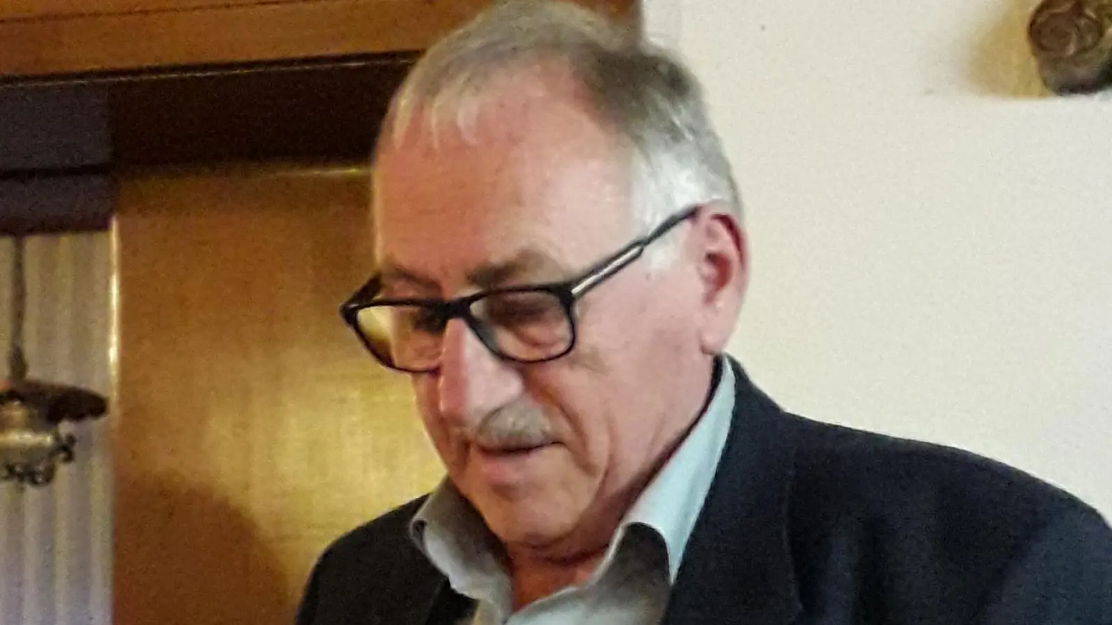 Kreisvorsitzenden Georg Brand sprach in der Versammlung unter anderem über die Grundsicherung. (Bild: Reinhard Schön/exb)