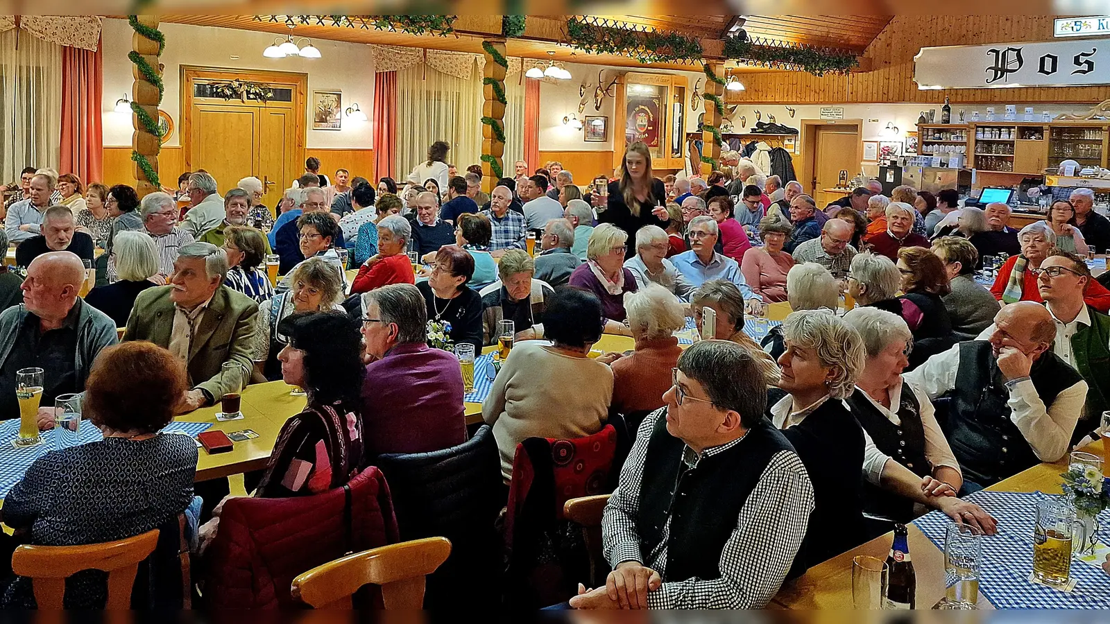 Blick in den Saal. (Bild: Reinhard Kreuzer )