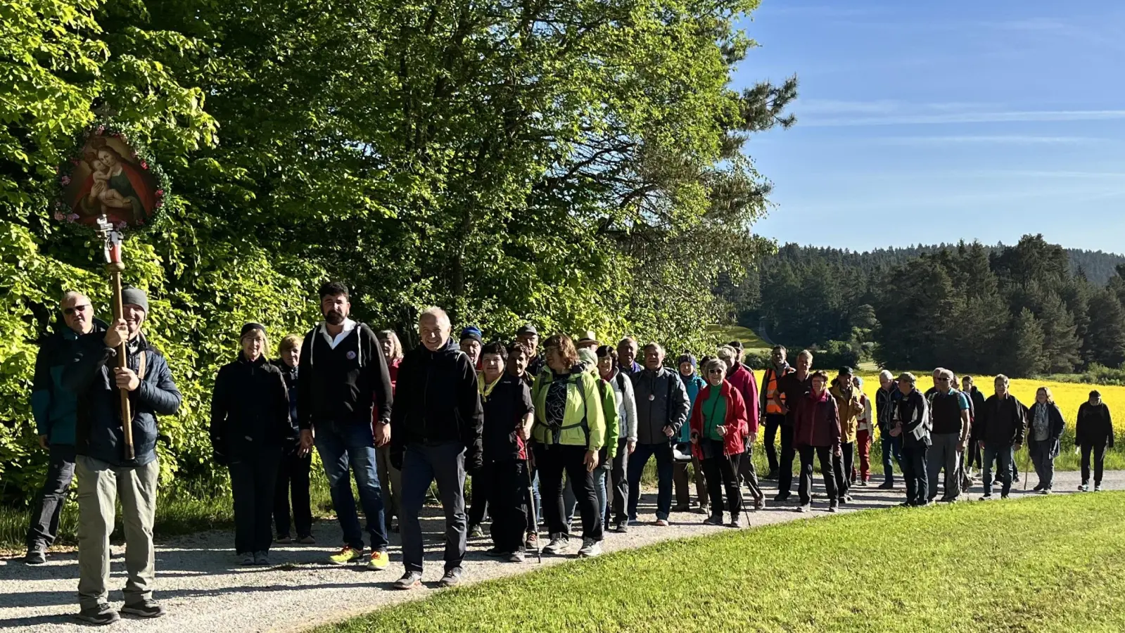 Fußwallfahrt der Amberger Pfarreien zum Habsberg. (Bild: Manfred Baldauf)