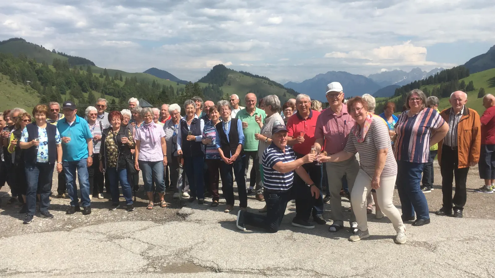 Beim Ausflug der Waldershofer Senioren durfte ein Erinnerungsbild nicht fehlen. (Bild: Gerlinde Weber/exb)