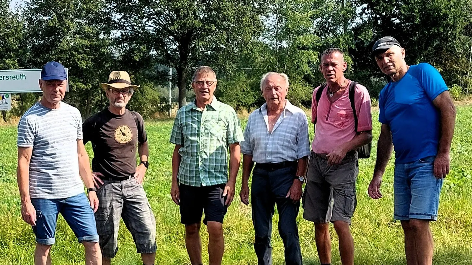 Am Wanderweg gegenüber St.Quirin  (Bild: Manfred Haberzeth)