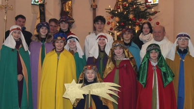 Aussendung der Sternsinger in Steinmühle. (Bild: Rosemarie Ernst)