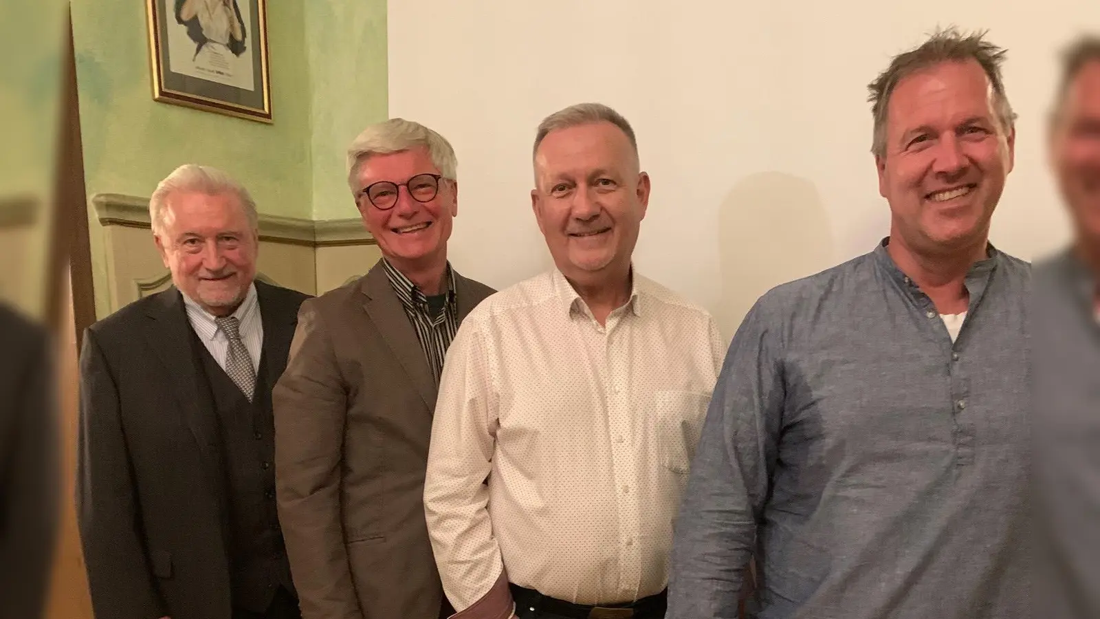 Wegen ihres guten Rufs und Erfolgs haben alle gut lachen bei der Projekthilfe Dr. Luppa (von links): die beiden Ehrenvorsitzenden Dr. Ulrich Schmid und neu in dieser Funktion Dr. Ulrich Siebenbürger, der neugewählte Vorsitzende Thomas Amann und sein ebenfalls neuer Stellvertreter Thomas Spörer.  (Bild: Cornelia Siebenbürger)
