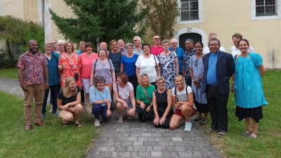 Gäste aus aller Welt in der Kirchengemeinde Fürnried. (Bild: Gerda Stollner)