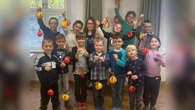 Viel Spaß hatten die Kinder bei der Herbstaktion der Bücherei,  (Bild: Michaela Gleißner)