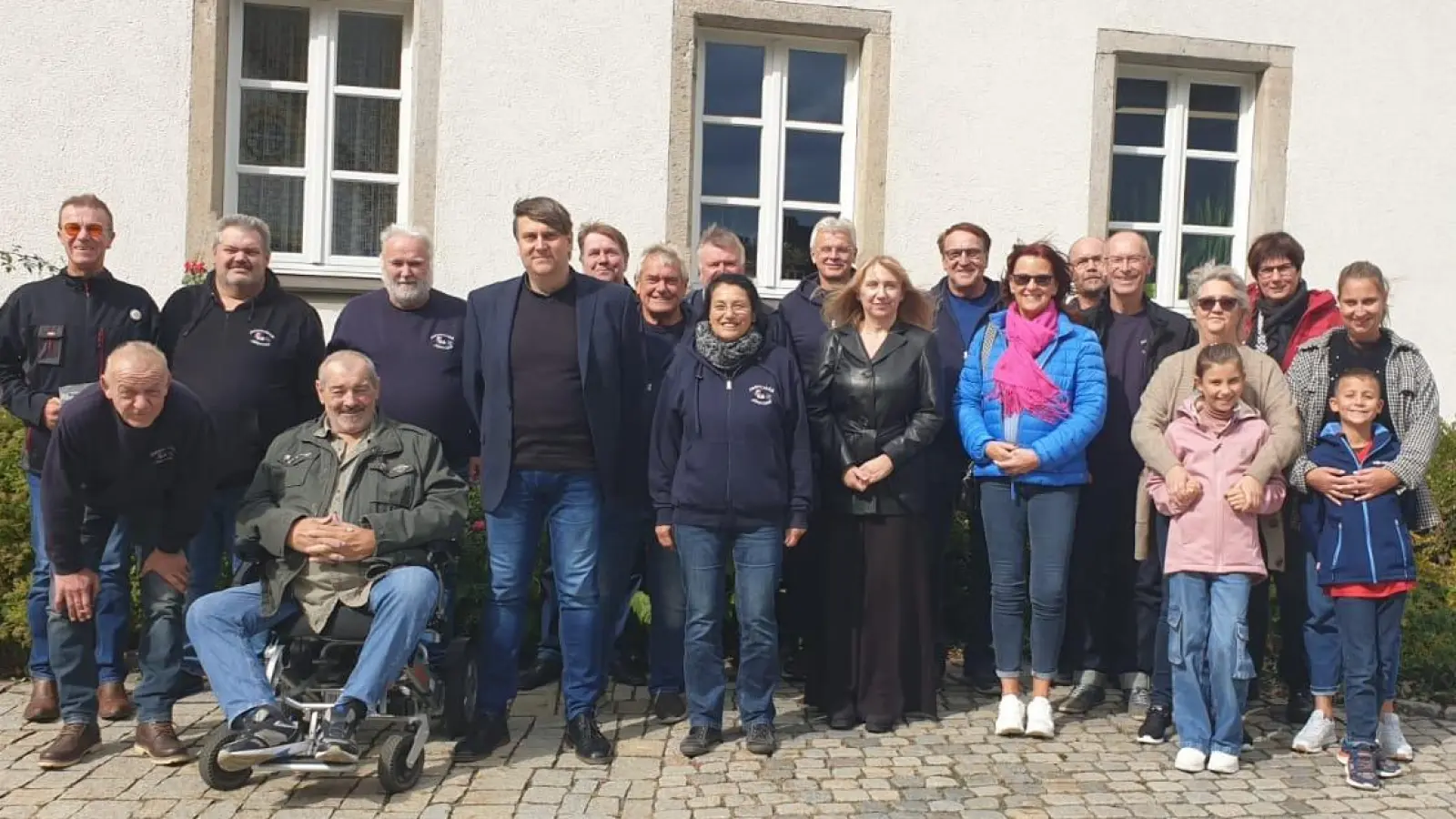 Die Abschlussfahrt des Motorradclubs Altendorf führte nach Mitterteich. (Bild: Benjamin Mühldorfer)