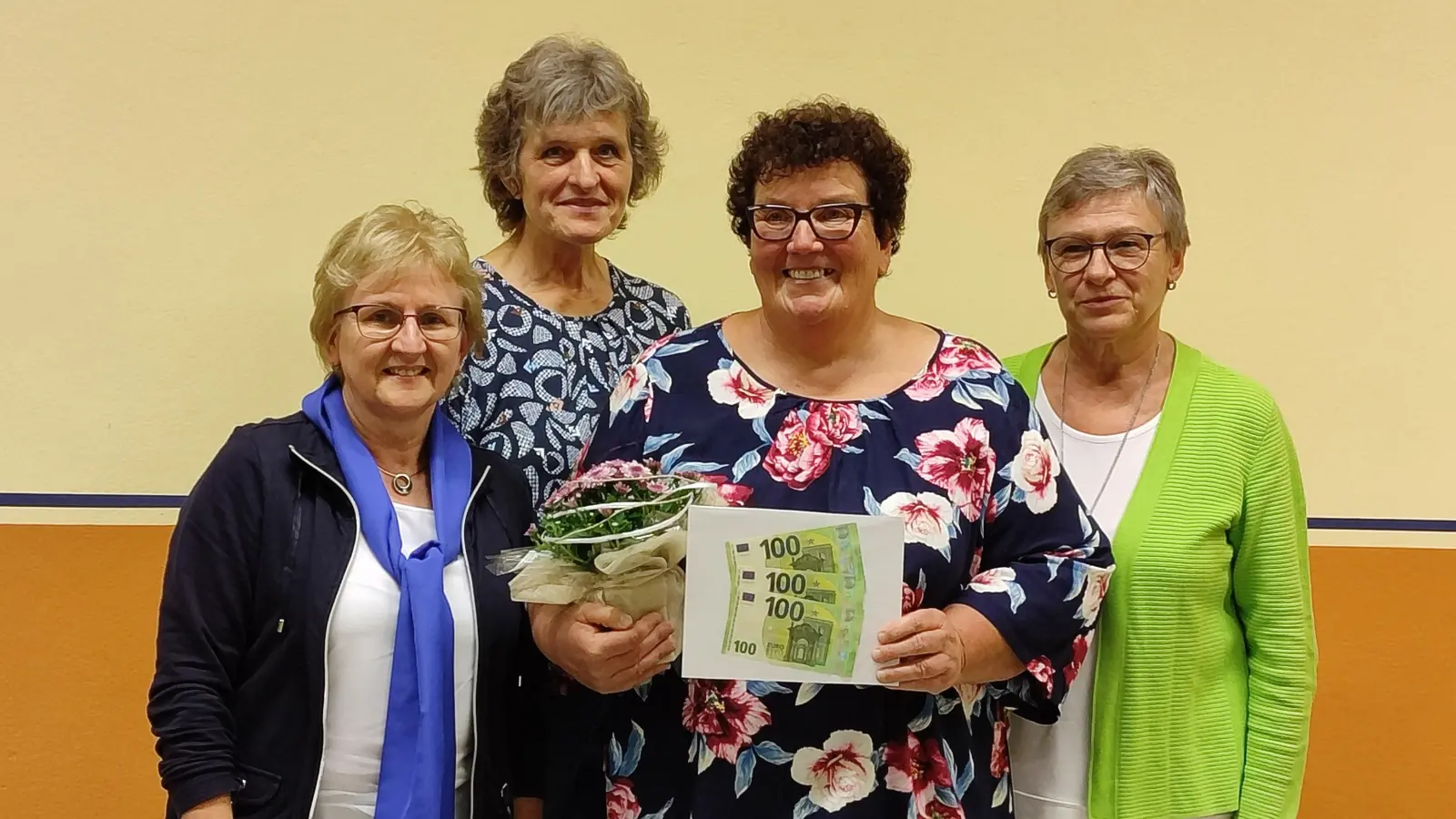 KDFB-Vorsitzende Maria Müller und Maria Klar, Karin Borchers, Schatzmeisterin Maria Zimmerer (von links). (Bild: Silvia Götz)