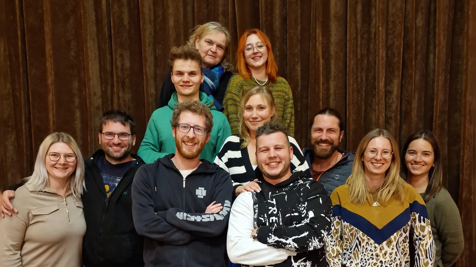 Die Theatergruppe freut sich auf viele Besucher.  (Bild: Eva Irlbacher)