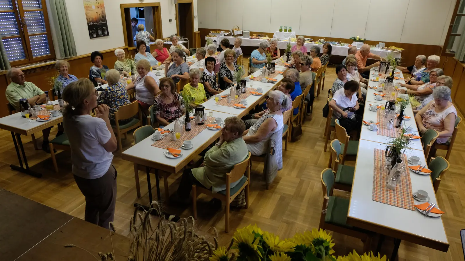 Gemütlich und lustig ging es beim Seniorenkreis am Donnerstag im Pfarrheim St. Josef bei der Feier der Vorkirchweih zu.  (Bild: Fred Lehner)