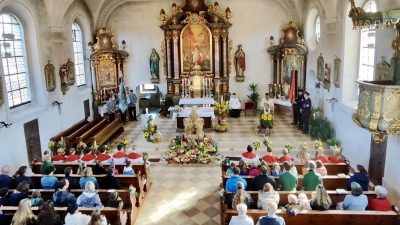 Der Ernte-Altar in der Wutschdorfer Pfarrkirche St. Martin. (Bild: Ina Piehler)