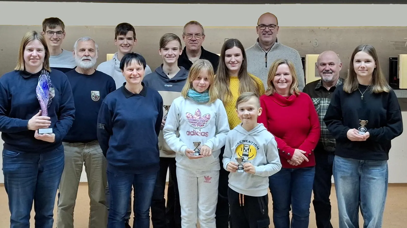 Die Gewinner des Jugend- und Vereinspokals (Bild: Stefanie Kryschak)