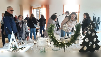 Adventsbasar des KDFB Luhe (Bild: Rita Gleißner)