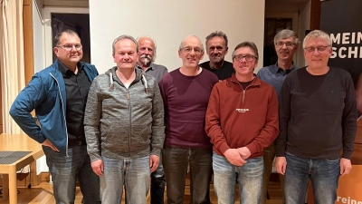 Neue Vorstandschaft der Schreiner-Innung Amberg. (Bild: Angela Leistl)