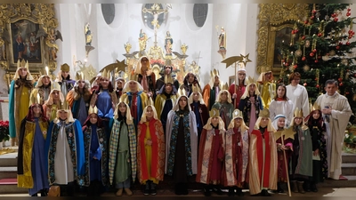 Bis Donnerstag sind die Sternsinger unterwegs. (Bild: le)