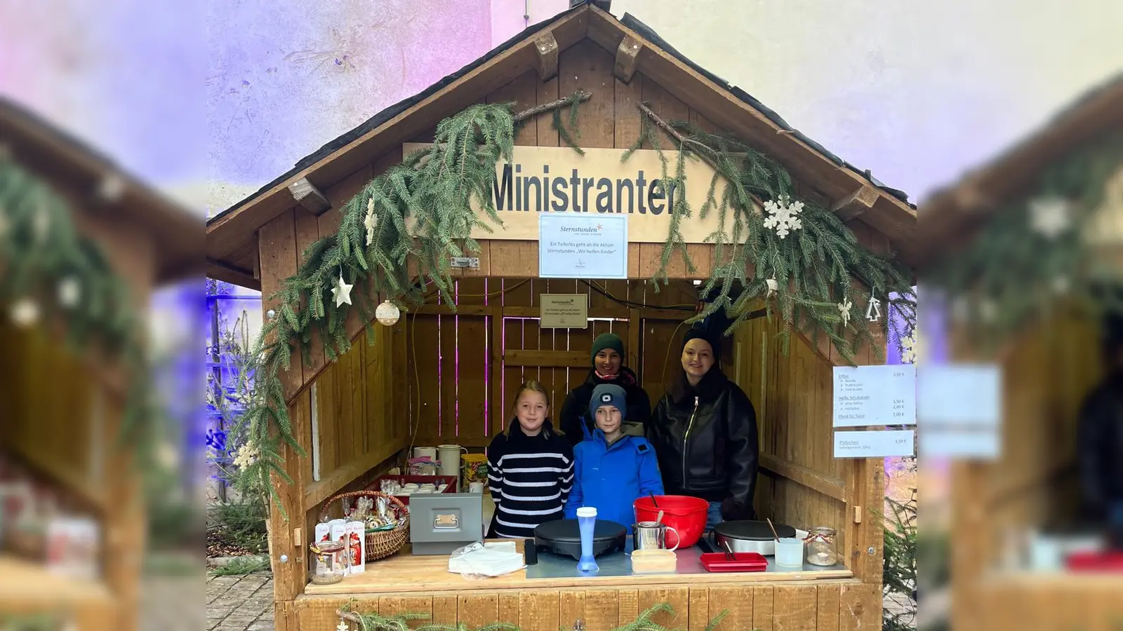 Voller Tatendrang warten die Vilsecker Ministranten auf die Besucher des Weihnachtsmarktes. Sie unterstützten mit ihren Einnahmen die „Sternstunden“ mit 500 Euro. (Bild: Marie Schöpf)