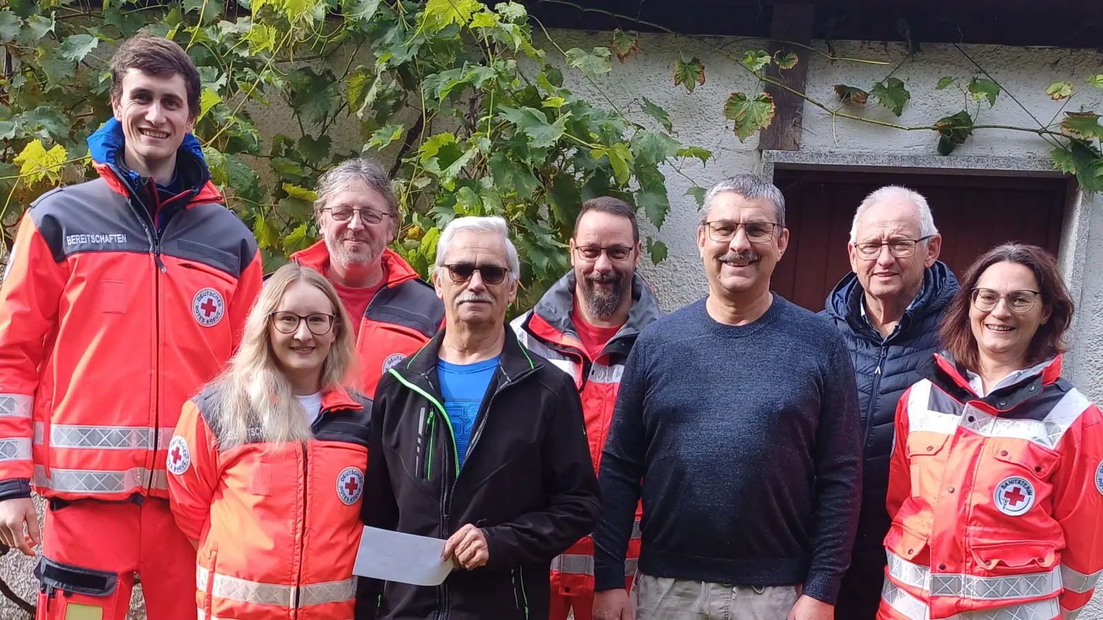 Übergabe der Spende in der Freizeitanlage Flossenbürg (Bild: Christa Käs)