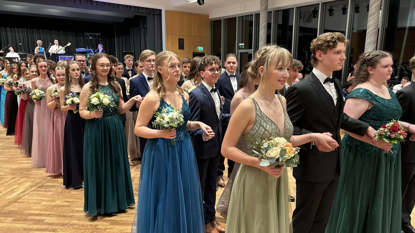 Abschlussball des Neustädter Gymnasiums.  (Bild: krb )