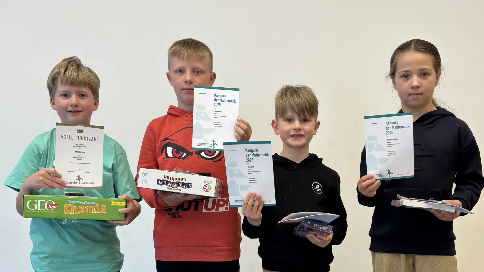 Die Gewinner: Jonas Hamann, Nico Radwer, Matteo Ott, Katharina Neudert. (Bild: Gabriele Stock)