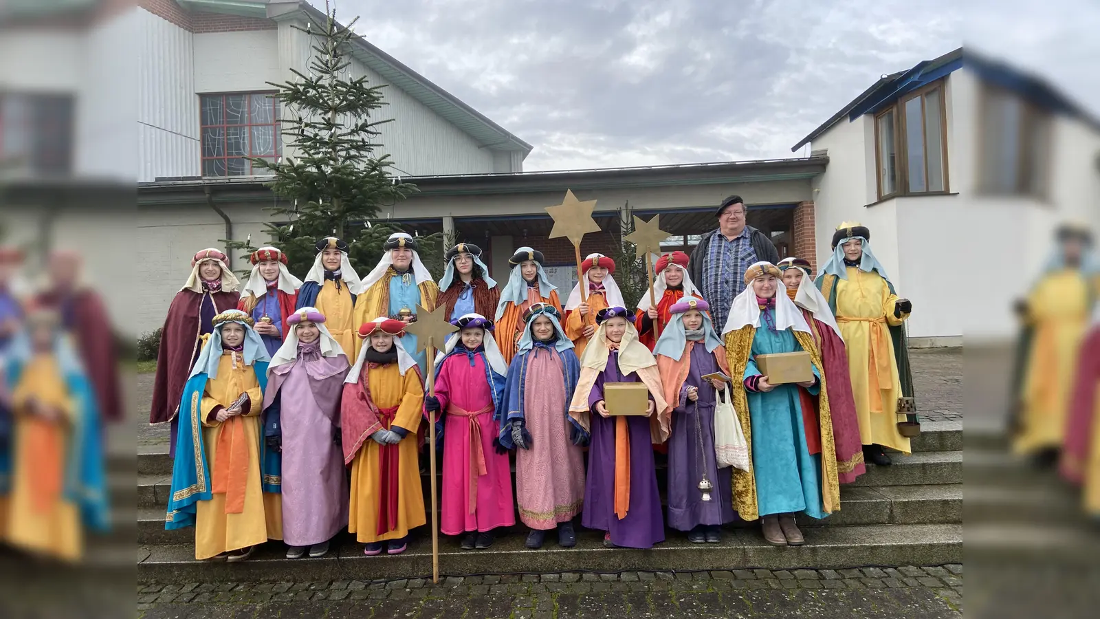 Die Sternsinger sind in Neuhaus unterwegs. (Bild: Irmi Schönberger/exb)