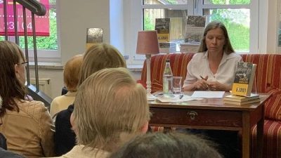 Christine Ascherl bei der Lesung. (Bild: Ina Döhler)