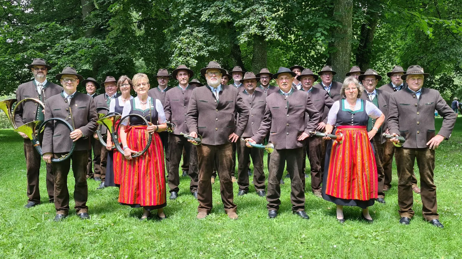 Die Bläsergruppe mit Hornmeister Wolfgang Prebeck (links).  (Bild: Dietmar Zwick)