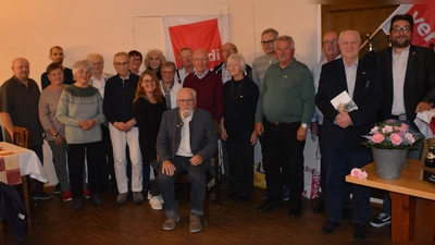 Gruppenbild aller Jubilare. (Bild: Dieter Weiß)