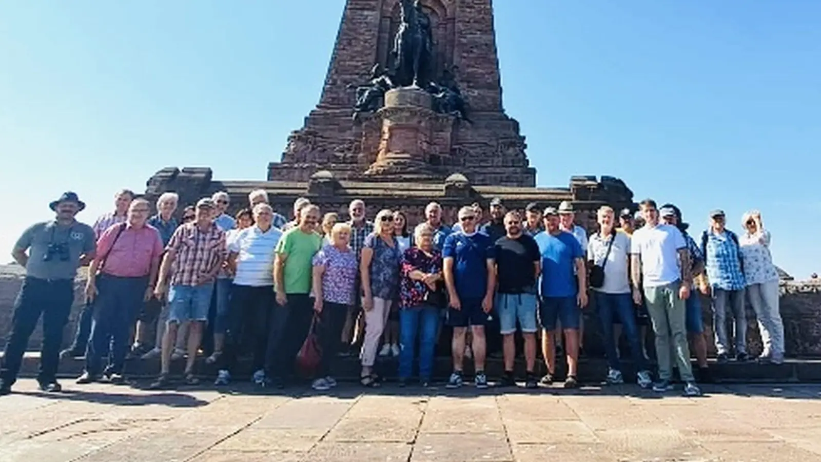 Die Reisegruppe besuchte das Kyffhäuserdenkmal. (Bild: Schmidt Helmut)