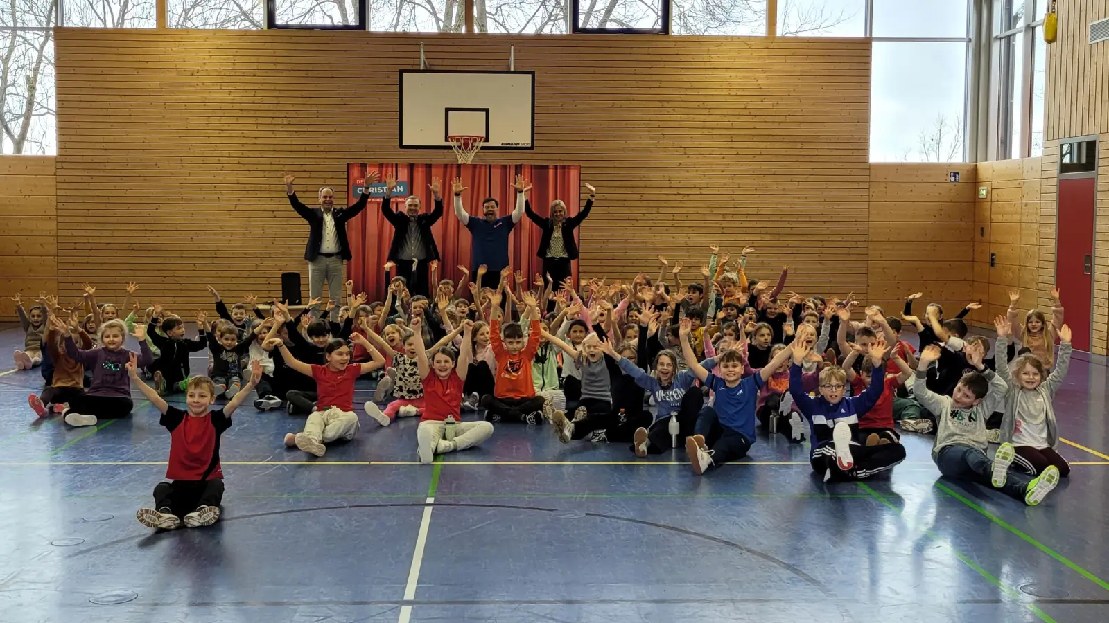 Wir zeigen „Haltung”!  (Bild: Robert Reichelt)