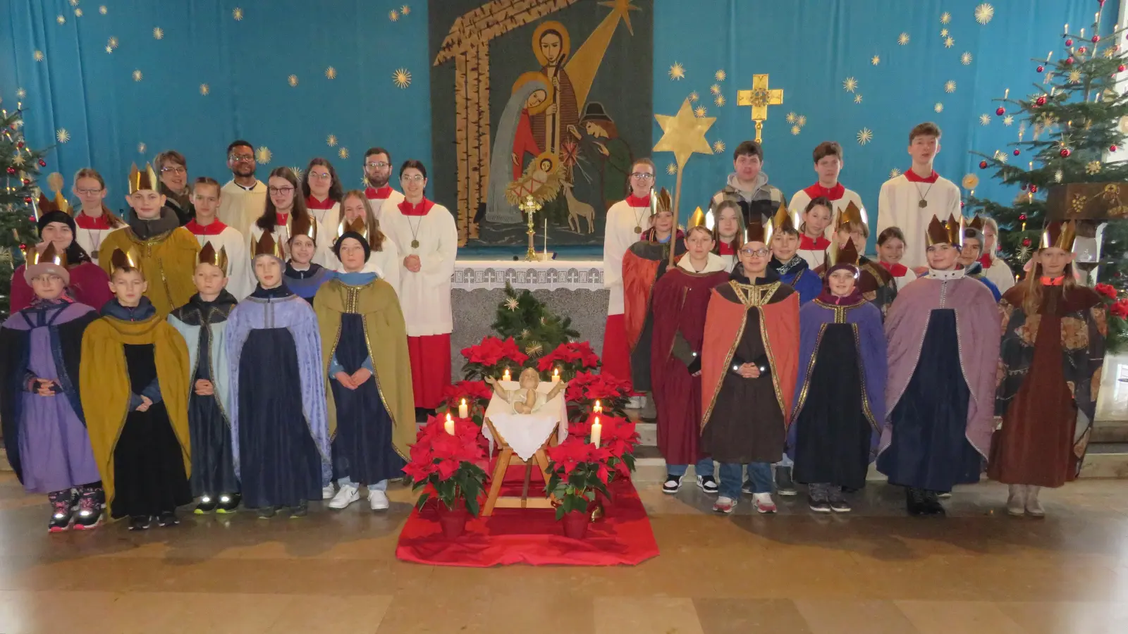 Die Ministraten waren drei Tage als Sternsinger in Altenstadt/WN unterwegs. (Bild: Johann Adam)