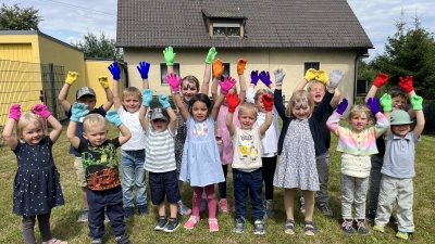 Die Kinder des Kindergartens zeigten, was Hände alles Können! (Bild: Lisa Meckl)