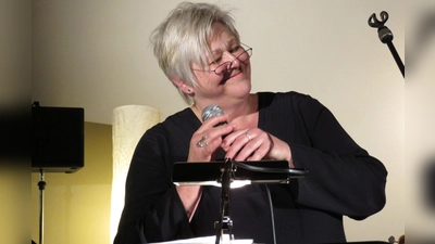 Andrea „Bibi” Bibel stellt am 4. Juli in Weiden ihre Ausnahmestimme in den Dienst der Hilfsaktion „Lichtblicke“. (Archivbild: ubb)