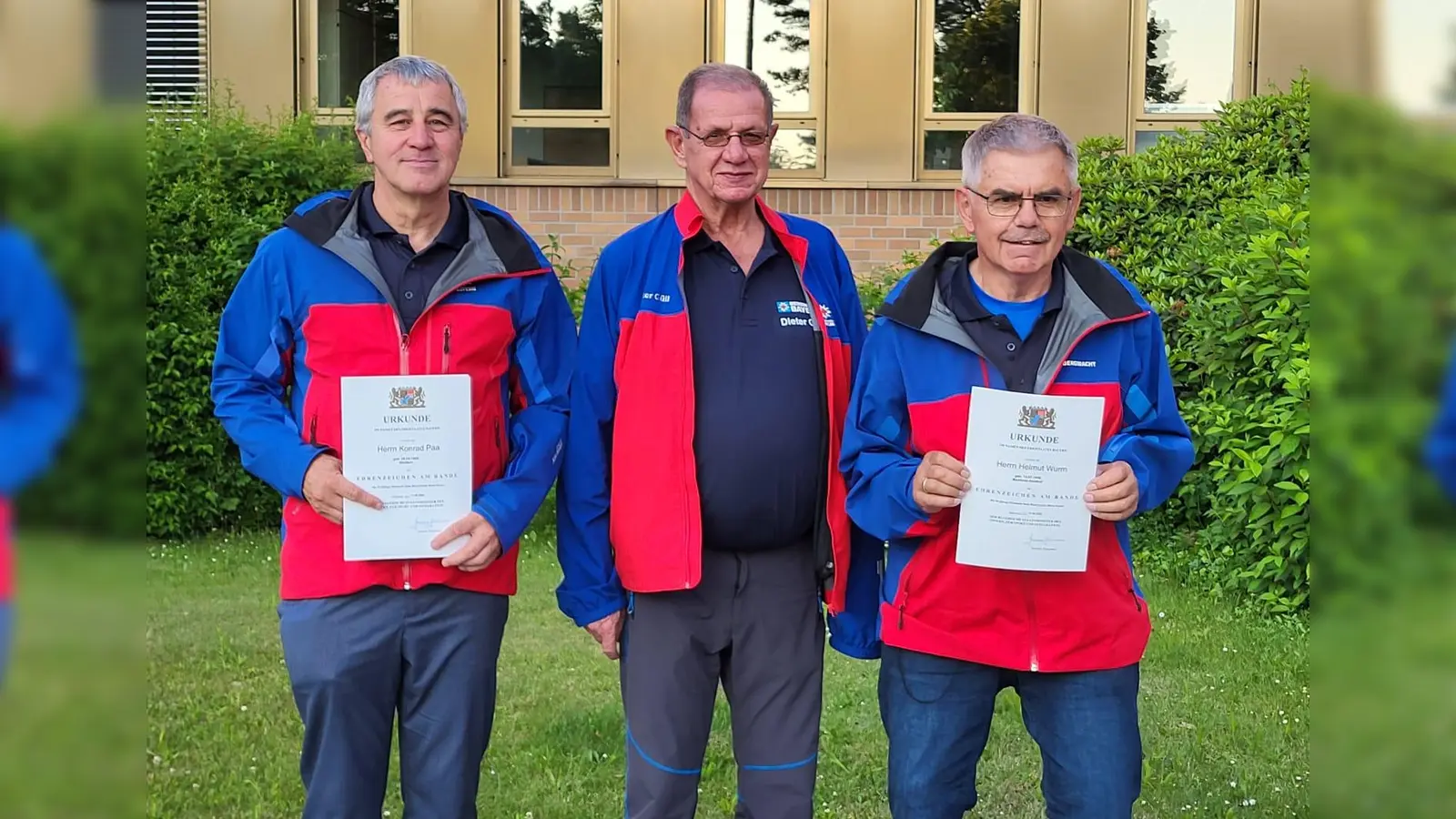 v.l. Konrad Paa, Bereitschaftsleiter Dieter Güll, Helmut Wurm (Bild: Margit Güll)