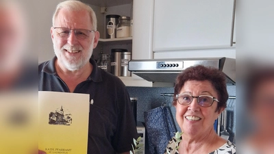 Pater Benedikt Laitmayr und Margot Sölch (Bild: Petra Günthner)